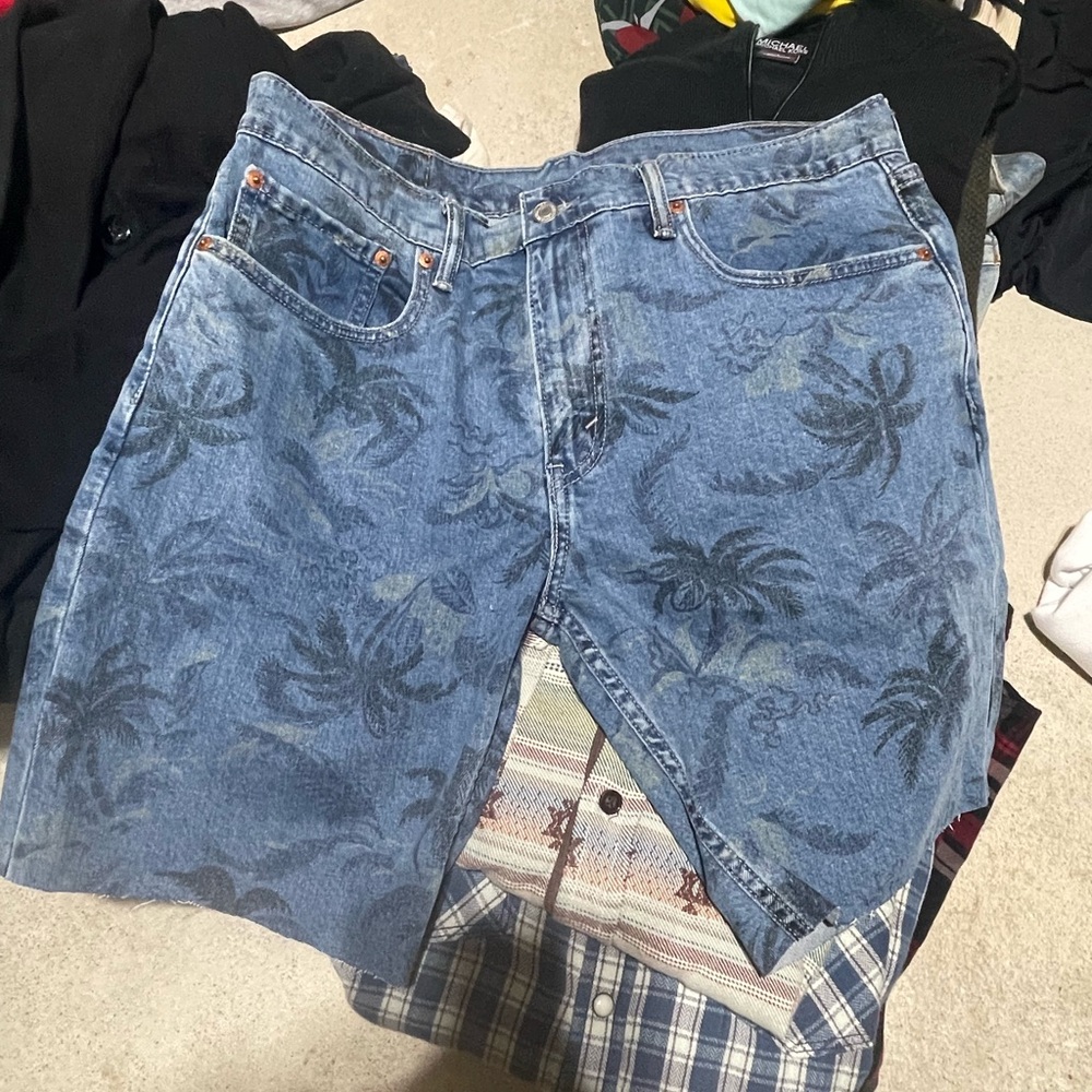 Levi's Blue Denim Jean Shorts with Dark Palm Print